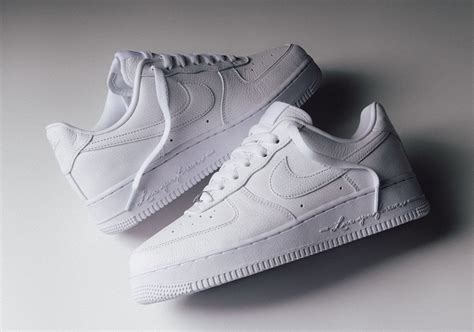 air force 1 shoe.